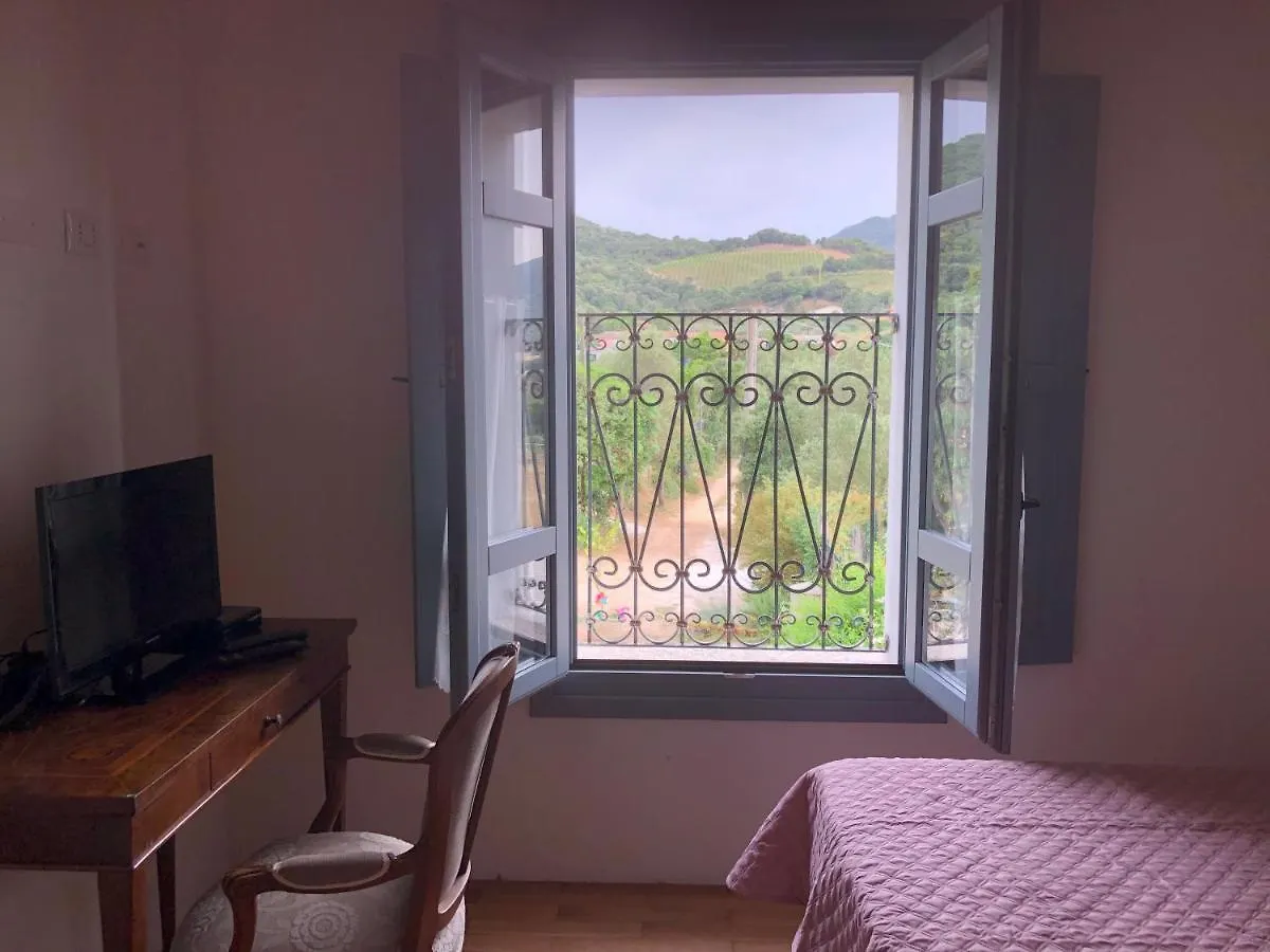 Farm stay Agriturismo La Casa Delle Fate Italy